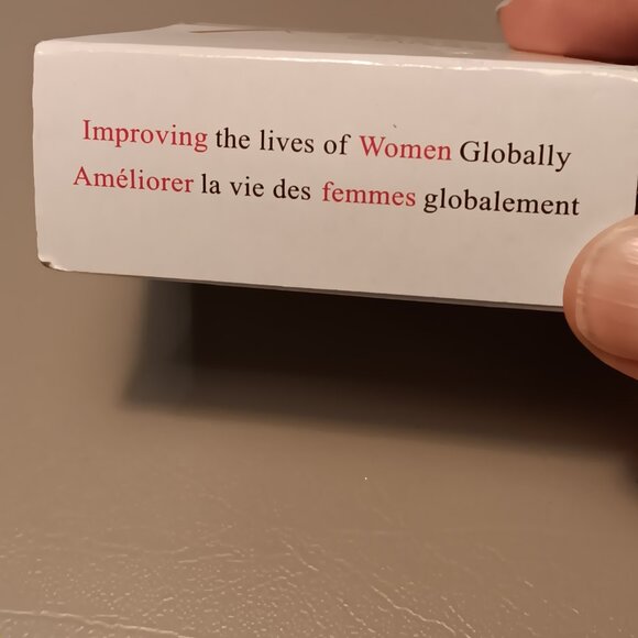 Avon Breast Cancer Crusade Pink Ribbon & Rhinestone Tennis Bracelet - NIOB - Picture 8 of 13